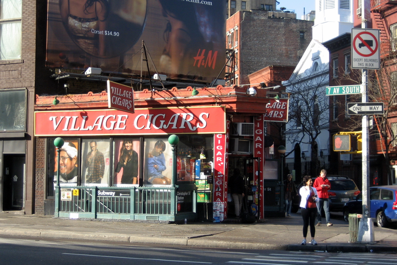 Illustration for article titled NYC's smallest private plot of land isn't much bigger than a pizza slice